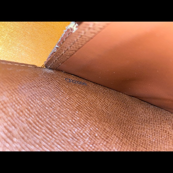 Louis Vuitton sarah wallet - Picture 4 of 11